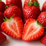 いちごがすっぱい理由は？酸味が強く感じる原因をわかりやすく解説